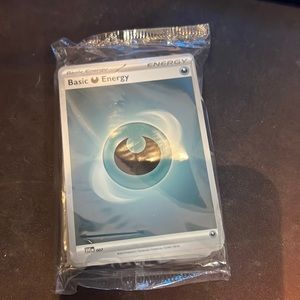 Basic energy Pokemon card
